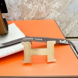 New! Hermes Swift Epsom 24mm Guilloche H Black Gold Belt Hermes | Accessories | New Hermes Swift Epsom 24mm Guilloche  main image 4